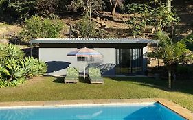 Buena Vista - Casa e suítes - Vistas deslumbrantes em Petrópolis